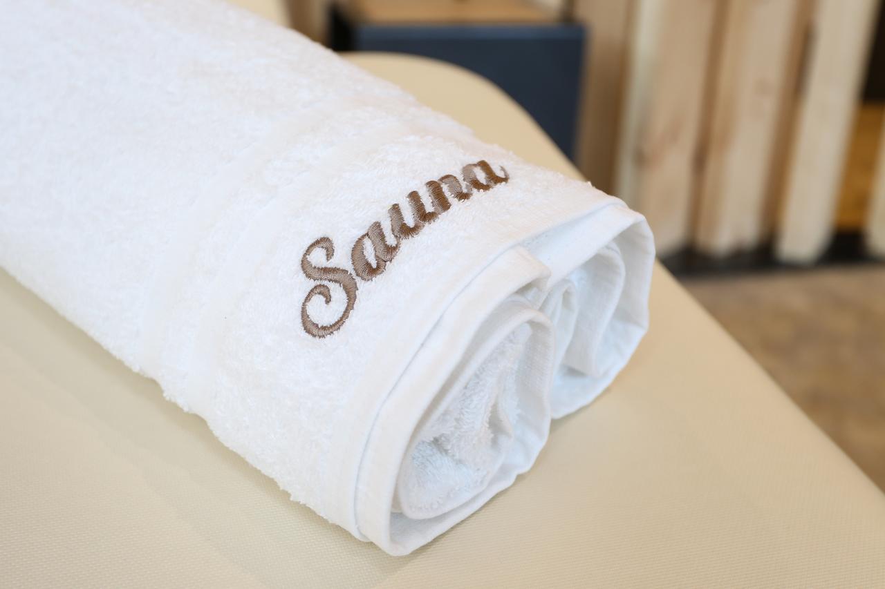 Hotel Gasthof Hoellriegl Sarentino エクステリア 写真