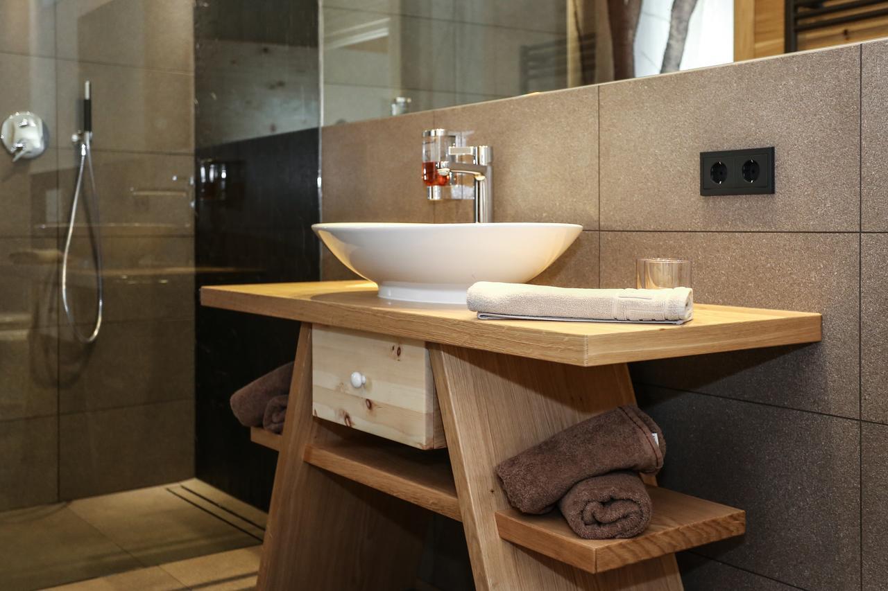 Hotel Gasthof Hoellriegl Sarentino 部屋 写真