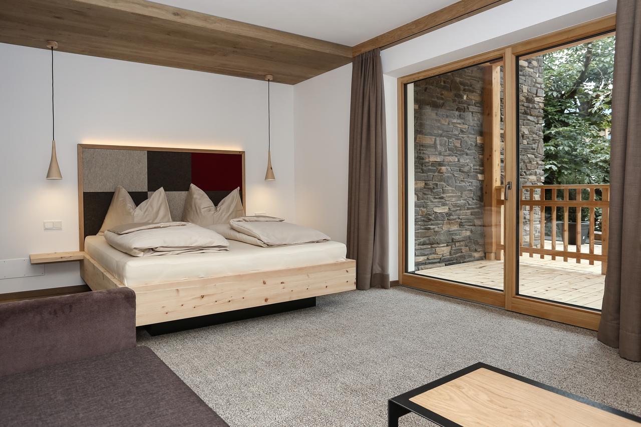 Hotel Gasthof Hoellriegl Sarentino 部屋 写真