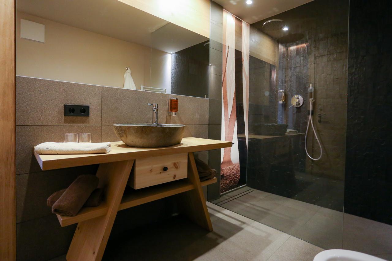 Hotel Gasthof Hoellriegl Sarentino 部屋 写真