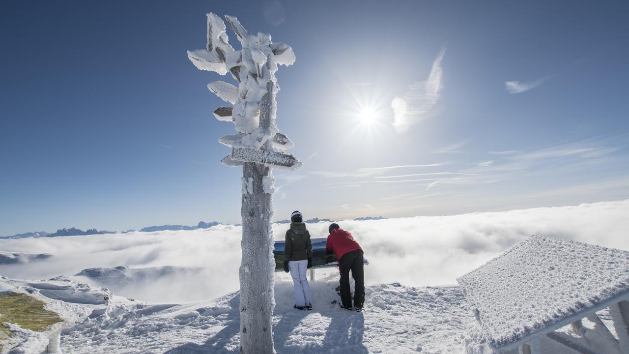 Hotel Gasthof Hoellriegl Sarentino エクステリア 写真